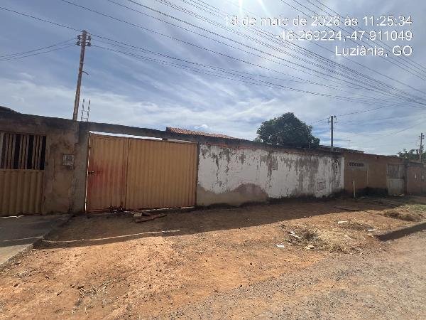 Casa, 62.20 de área total, 62.20 de área privativa, 337.50 de área do terreno,  2 qto(s), em Luziânia/GO