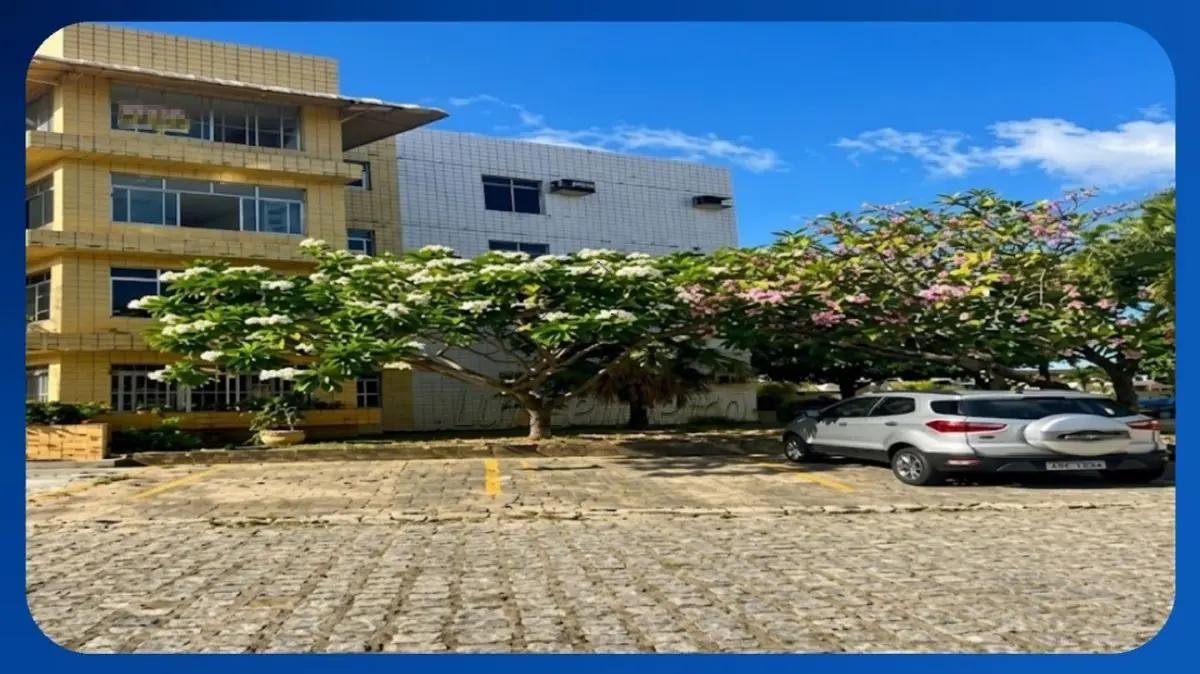 APARTAMENTO - Parque Residencial Jatiúca, Condomínio I, Edifício Residencial Tupinambás, 5 em Maceió/AL