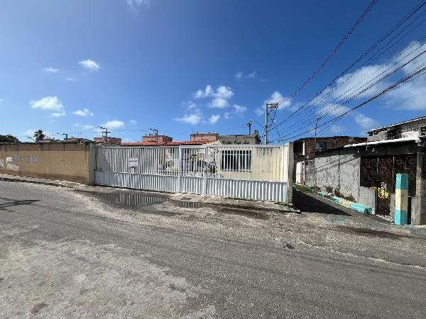 Apartamento, 43.84 de área total, 43.84 de área privativa, 0.00 de área do terreno,  2 qto em Camaçari/BA - foto 1