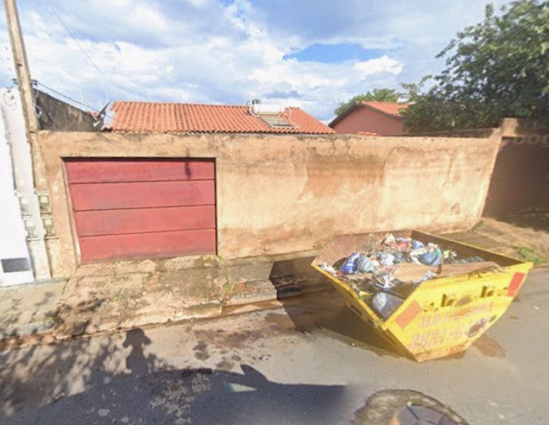 IMÓVEL RESIDENCIAL NO BAIRRO ENÉAS FERREIRA DE AGUIAR EM PATROCÍNIO/MG em Patrocínio/MG