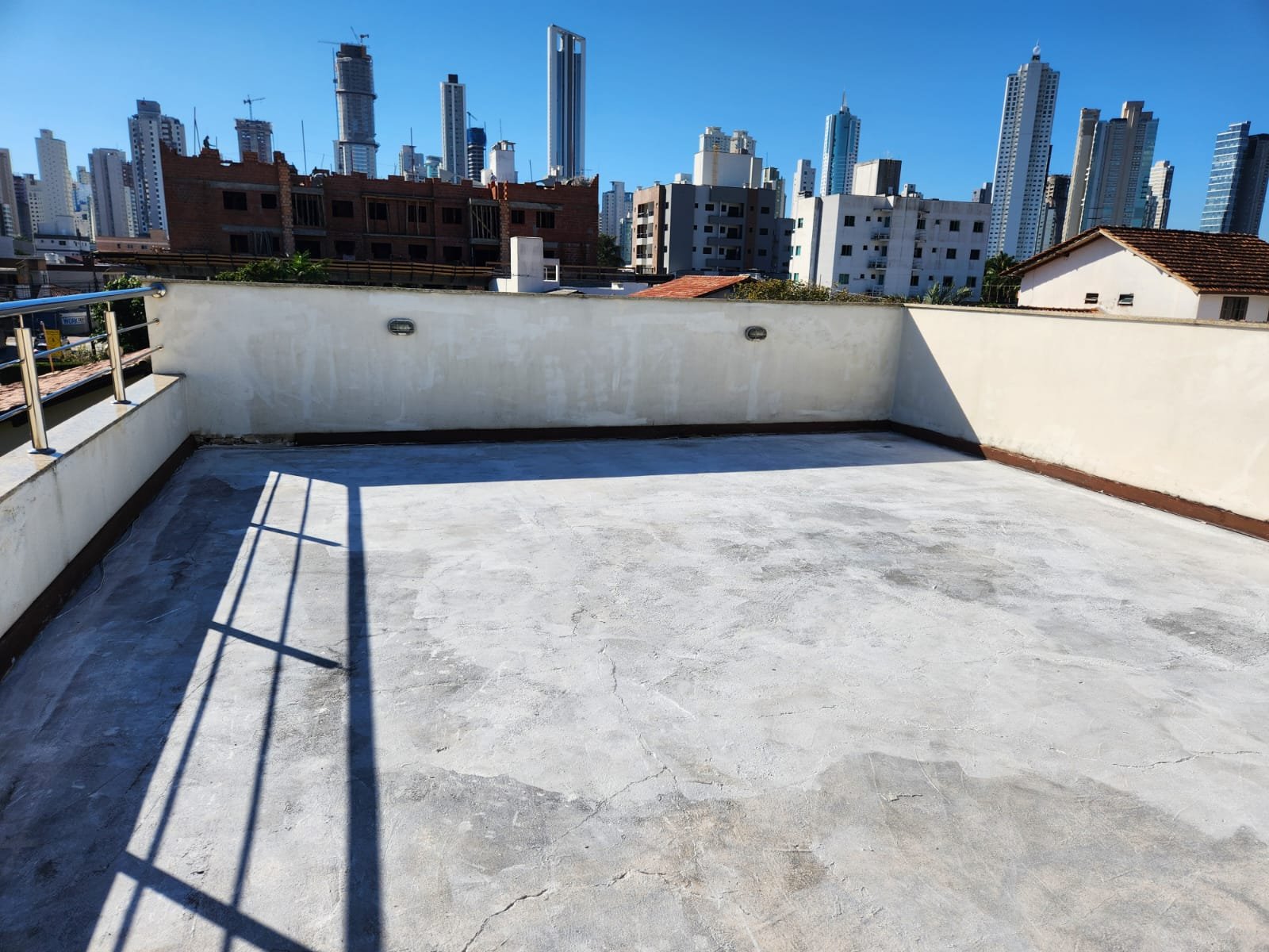 UM IMOVEL URBANO RESIDENCIAL AREA CONTRUIDA 400,38 m² NO BAIRRO VILA REAL BALNEÁRIO CAMBOR em Balneário Camboriú/SC - foto 32