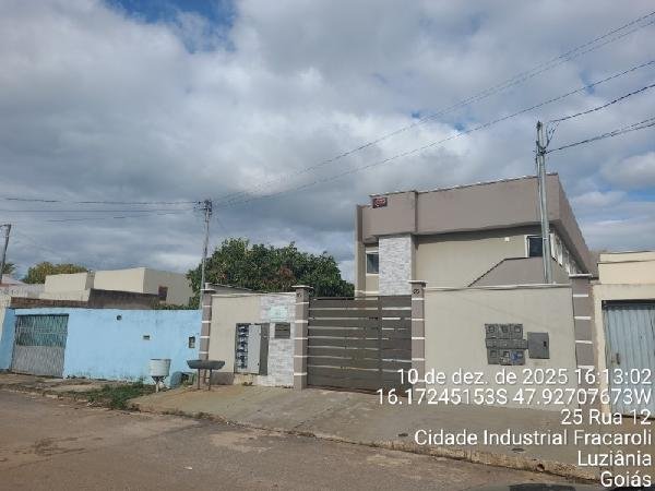 Apartamento, 59.45 de área total, 59.45 de área privativa, 0.00 de área do terreno,  2 qto em Luziânia/GO