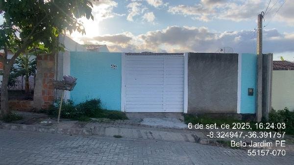 Casa, 46.30 de área total, 46.30 de área privativa, 148.20 de área do terreno,  2 qto(s), em Belo Jardim/PE
