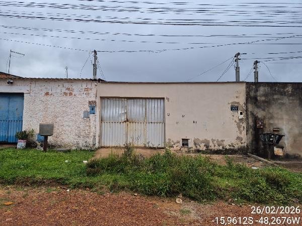 Casa, 67.83 de área total, 67.83 de área privativa, 180.00 de área do terreno,  2 qto(s), em Santo Antônio do Descoberto/GO