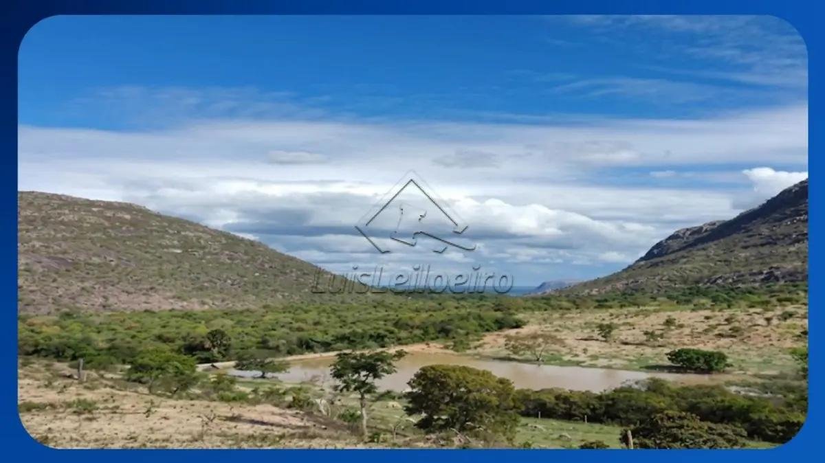 GLEBA DE TERRAS - "Bocaina" nº 60, Fazenda da Onça, Botumirim/MG, Área de 560.000,00m² em Botumirim/MG
