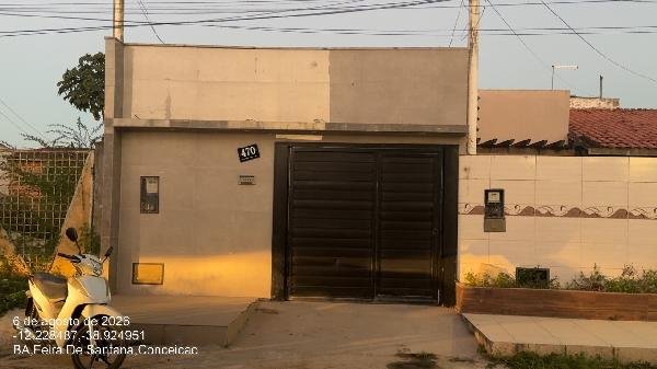 Casa, 65.00 de área total, 65.00 de área privativa, 125.00 de área do terreno,  2 qto(s), em Feira de Santana/BA