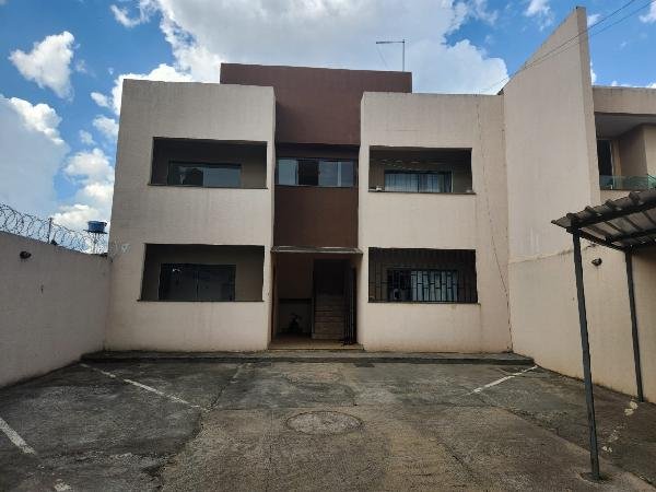 Apartamento, 64.83 de área total, 64.83 de área privativa, 0.00 de área do terreno,  2 qto em Luziânia/GO