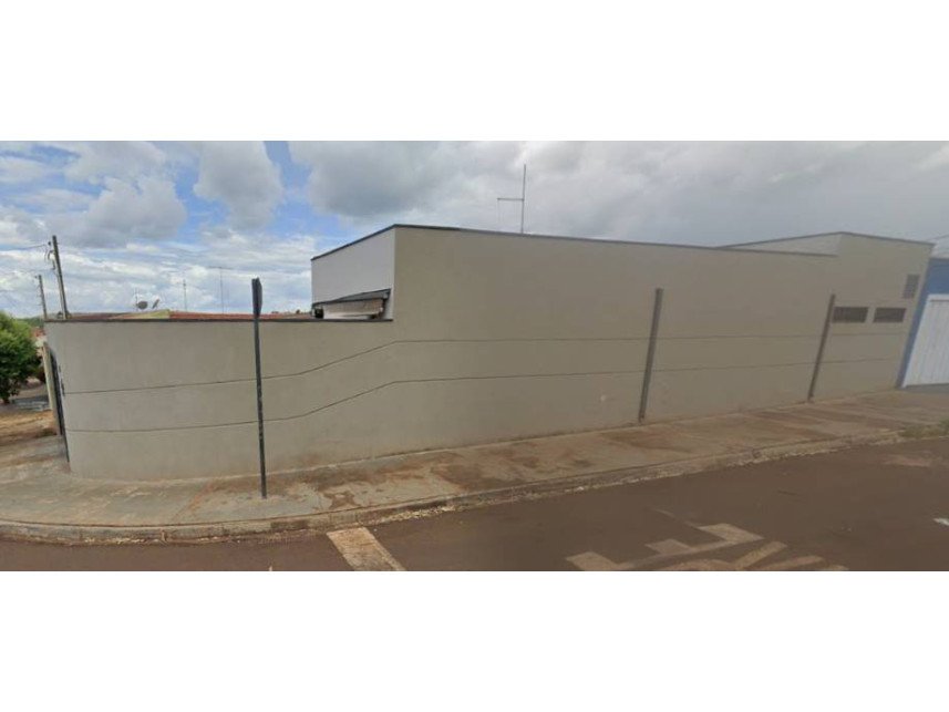 Casa à venda em leilão - Rua Jonas Rodrigues do Prado, 25 - Parque das Amoreiras - Serrana em Serrana/SP - foto 2
