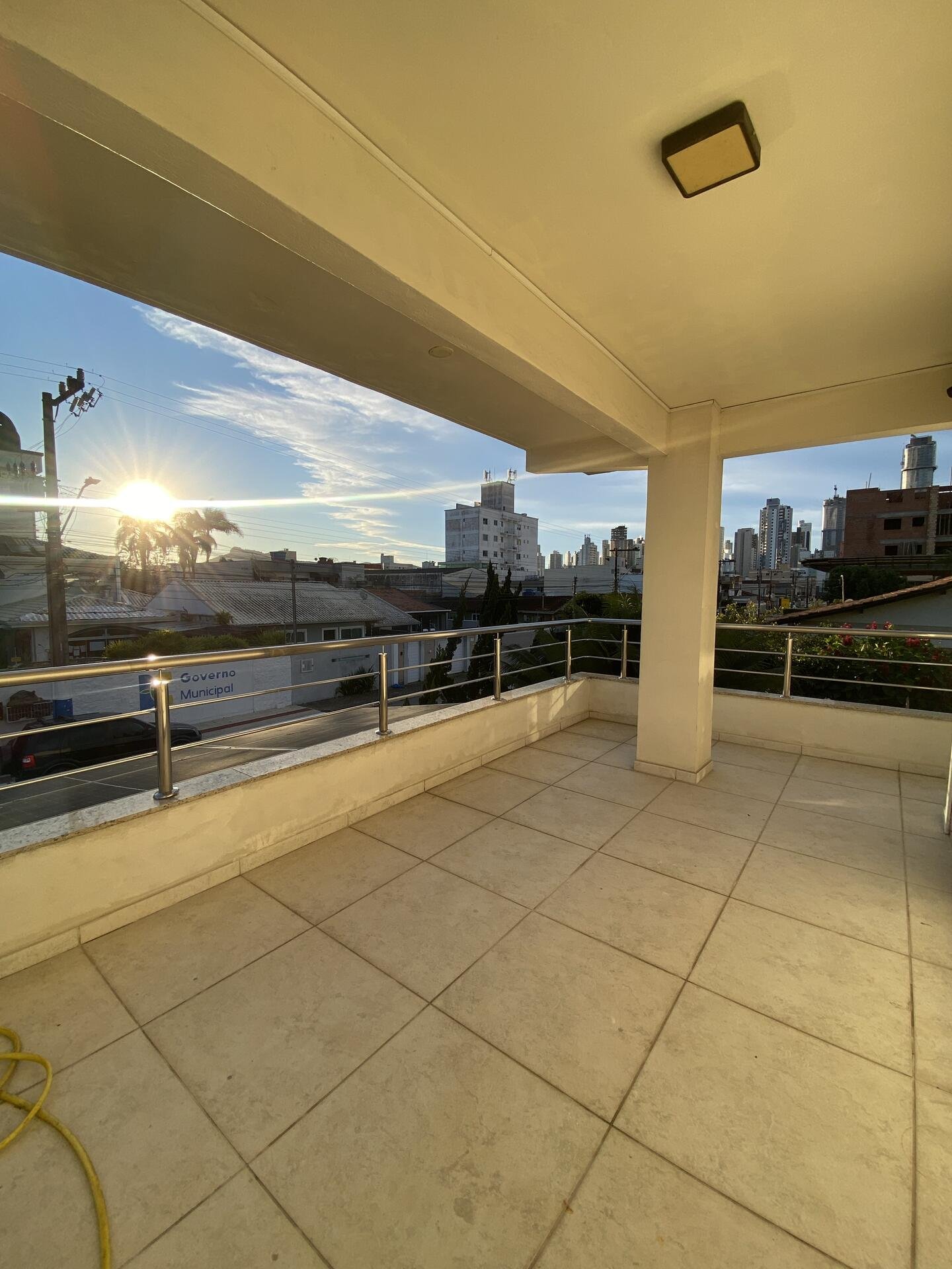 UM IMOVEL URBANO RESIDENCIAL AREA CONTRUIDA 400,38 m² NO BAIRRO VILA REAL BALNEÁRIO CAMBOR em Balneário Camboriú/SC - foto 67