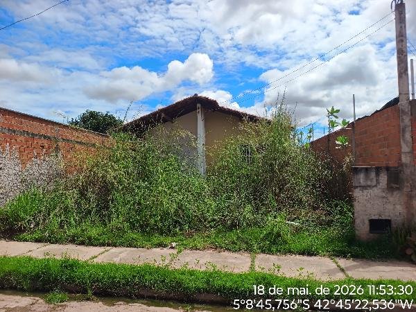 Casa, 50.13 de área total, 50.13 de área privativa, 222.68 de área do terreno,  2 qto(s), em Teresina/PI