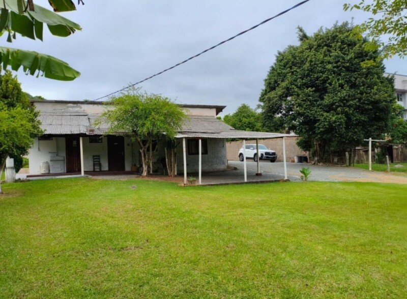 Terreno na Rua Pomeranos com 4.218,68m² e edificações (Timbó/SC) em Timbó/SC - foto 2