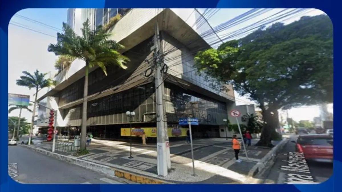 SALA COMERCIAL - Edifício Centro Empresarial Clóvis Rolim, Rua do Pocinho, 20, Sala 1204, em Fortaleza/CE