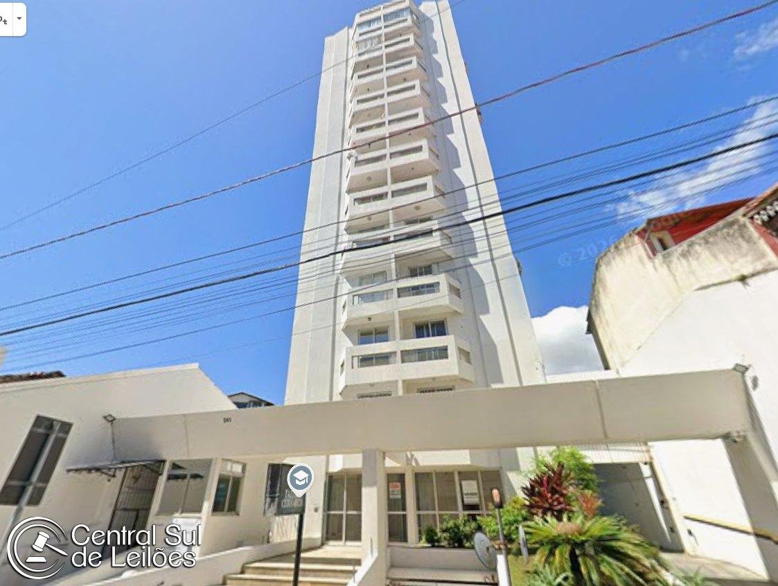 Apartamento nº 607, no Edifício Valparaízo, no Município de Florianópolis/SC em Florianópolis/SC
