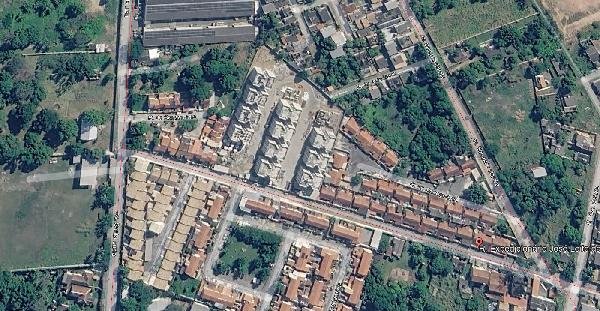 Casa, 81.23 de área total, 51.30 de área privativa, 62.95 de área do terreno,  2 qto(s), a em São Gonçalo/RJ