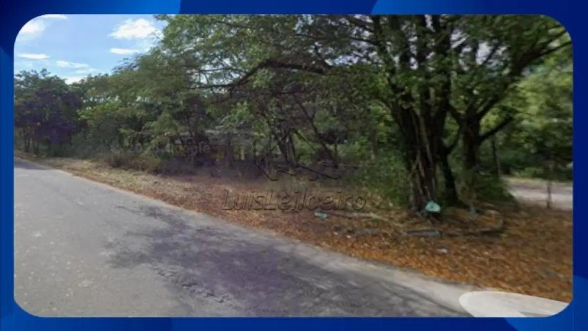 TERRENO - Terreno situado no Lote 1 da Quadra C, do PA 35.779, localizado na Estrada do Pe em Rio de Janeiro/RJ