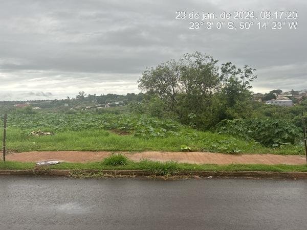 Terreno, 0.00 de área total, 0.00 de área privativa, 449.32 de área do terreno. em Andirá/PR