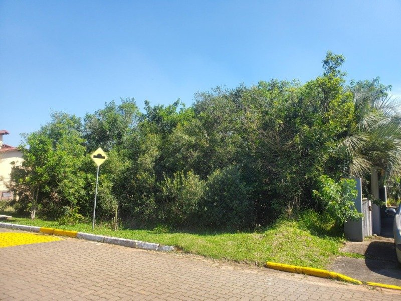 TERRENO NO CONDOMÍNIO CANTEGRIL IV EM VIAMÃO/RS em Viamão/RS