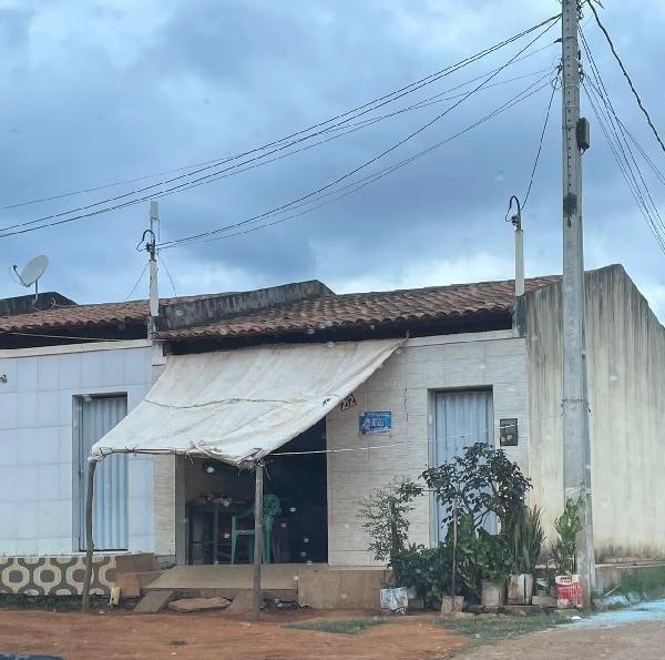 Casa, 0.00 de área total, 68.63 de área privativa, 75.00 de área do terreno,  2 qto(s), a. em Santa Cruz da Baixa Verde/PE