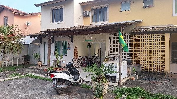 Casa, 72.89 de área total, 60.20 de área privativa, 88.29 de área do terreno,  2 qto(s), a em Nova Iguaçu/RJ