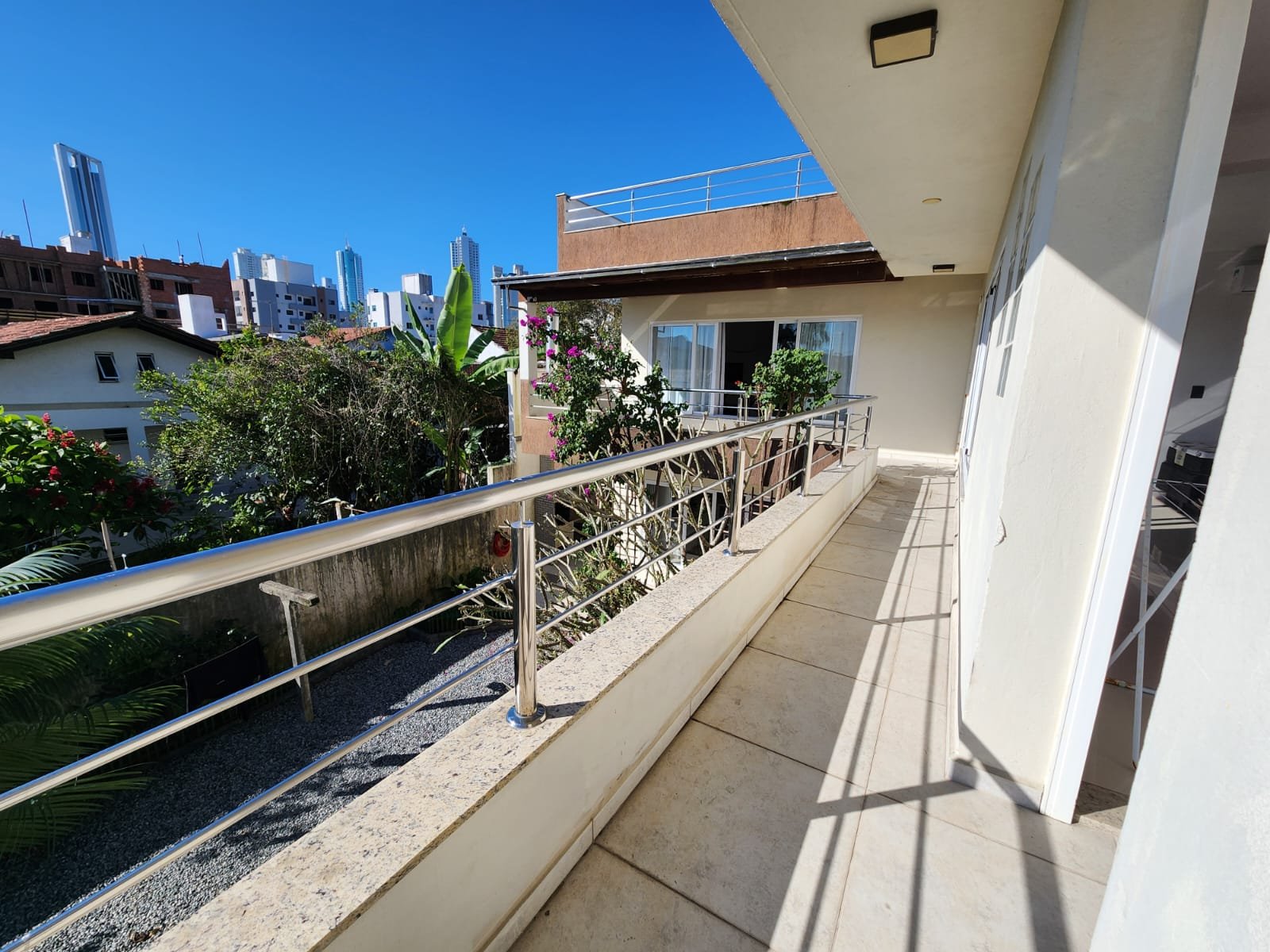 UM IMOVEL URBANO RESIDENCIAL AREA CONTRUIDA 400,38 m² NO BAIRRO VILA REAL BALNEÁRIO CAMBOR em Balneário Camboriú/SC - foto 15