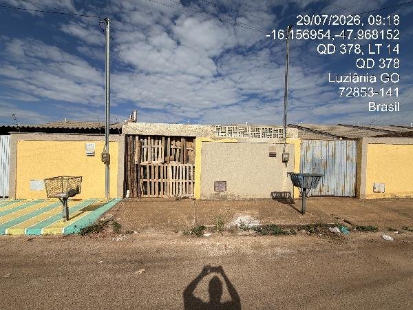 Casa, 81.37 de área total, 81.37 de área privativa, 144.00 de área do terreno,  2 qto(s), em Luziânia/GO