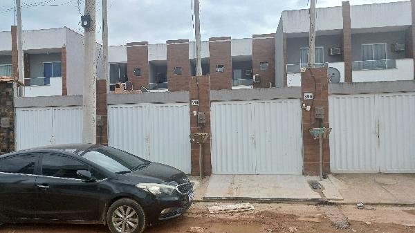 Casa, 0.00 de área total, 69.90 de área privativa, 109.00 de área do terreno,  2 qto(s), W em Belford Roxo/RJ