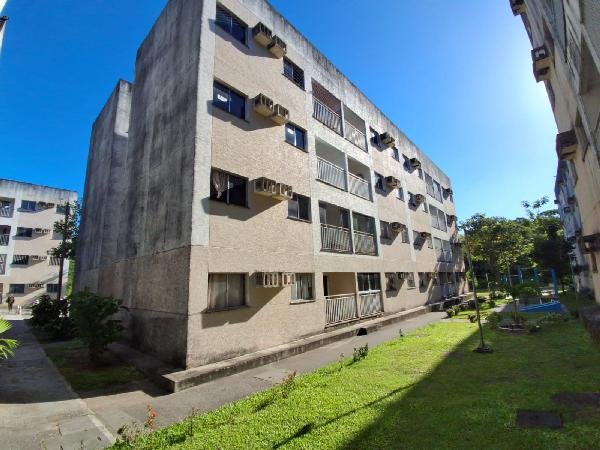 Apartamento, 63.62 de área total, 46.35 de área privativa, 0.00 de área do terreno,  2 qto em São Lourenço da Mata/PE
