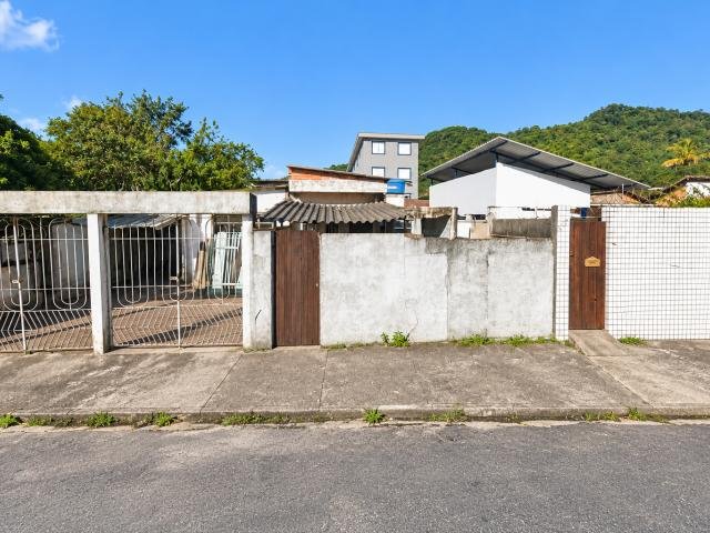 
                        Imóvel Residencial, 2 Quartos, Edícula, 174,90m², São Jorge, San em Santos/SP - foto 1