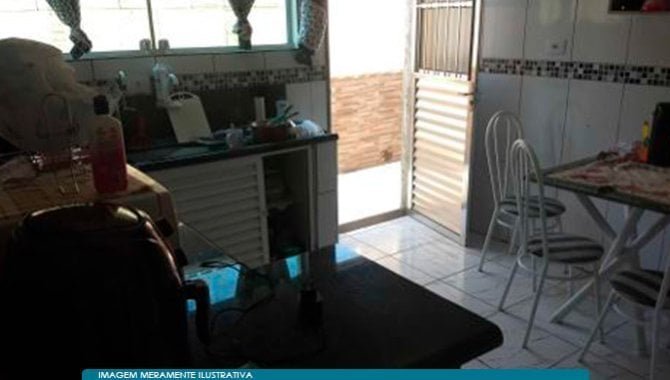Direitos sobre Casa em Terreno de 137 m² (próx. à Praia) - Nova Mirim - Praia Grande - SP em Praia Grande/SP - foto 8