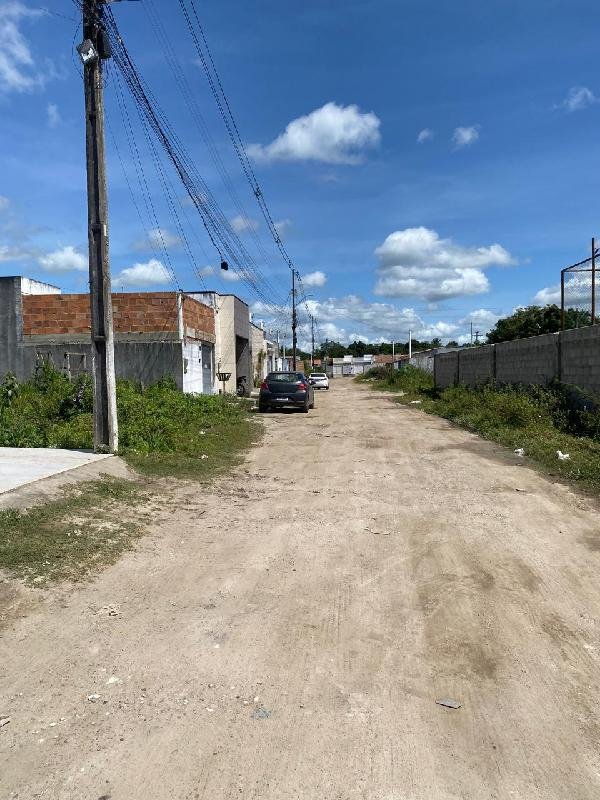 Casa, 65.27 de área total, 65.27 de área privativa, 129.25 de área do terreno,  2 qto(s), em Feira de Santana/BA - foto 1