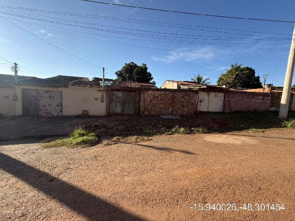 Casa, 55.50 de área total, 55.50 de área privativa, 240.00 de área do terreno,  2 qto(s), em Santo Antônio do Descoberto/GO - foto 1