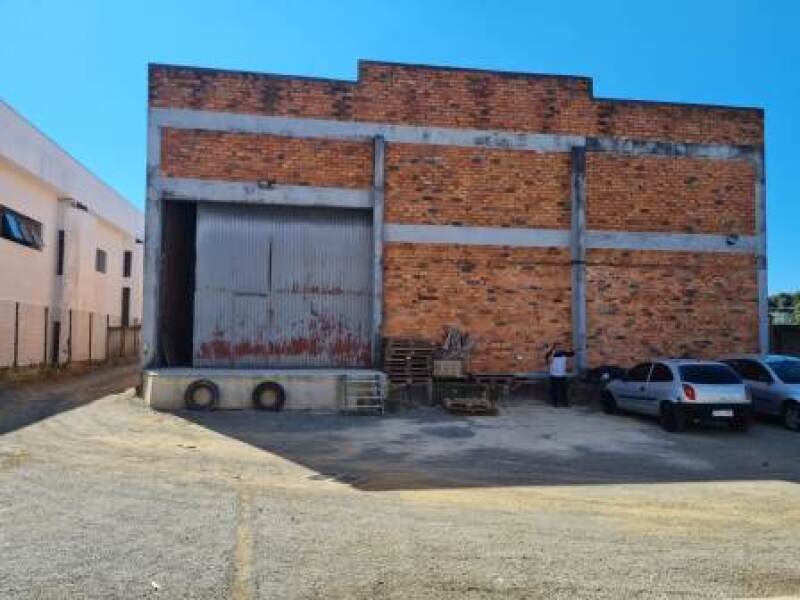 BARRACÃO INDUSTRIAL E DE SERVIÇOS em Curitiba/PR - foto 50