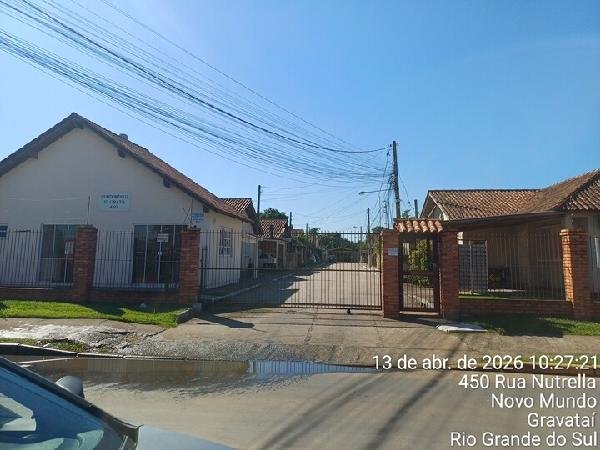 Casa, 55.60 de área total, 53.30 de área privativa, 94.43 de área do terreno,  2 qto(s), a em Gravataí/RS