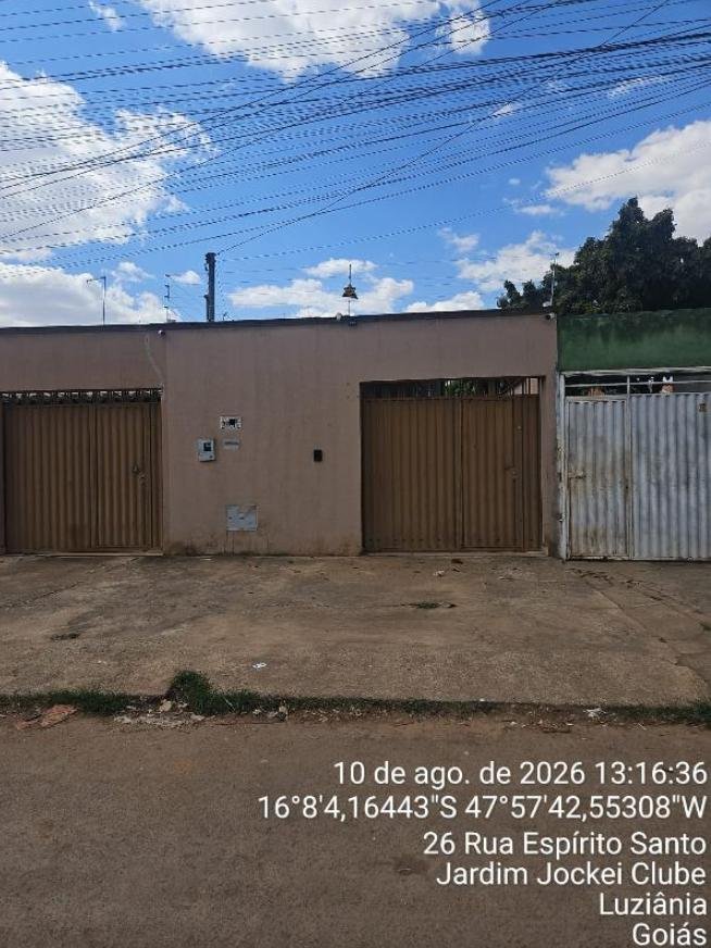 Casa - 76,4m² de área privativa, 300m² de área do terreno, com vaga de garagem - LUZIANIA/ em Luziânia/GO