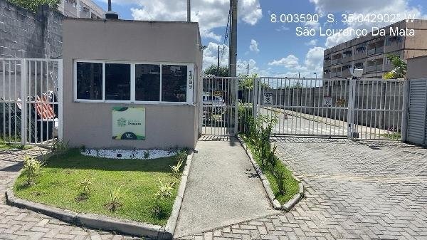 Apartamento, 69.46 de área total, 53.55 de área privativa, 0.00 de área do terreno,  3 qto em São Lourenço da Mata/PE