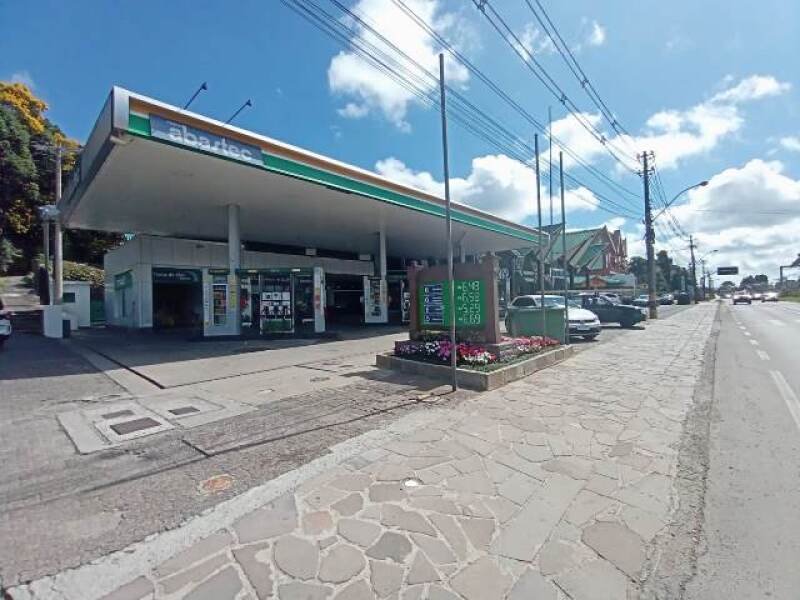 Terreno com Edificações e Posto de Gasolina - Bairro Vila Suíça -Gramado/RS em Gramado/RS - foto 5