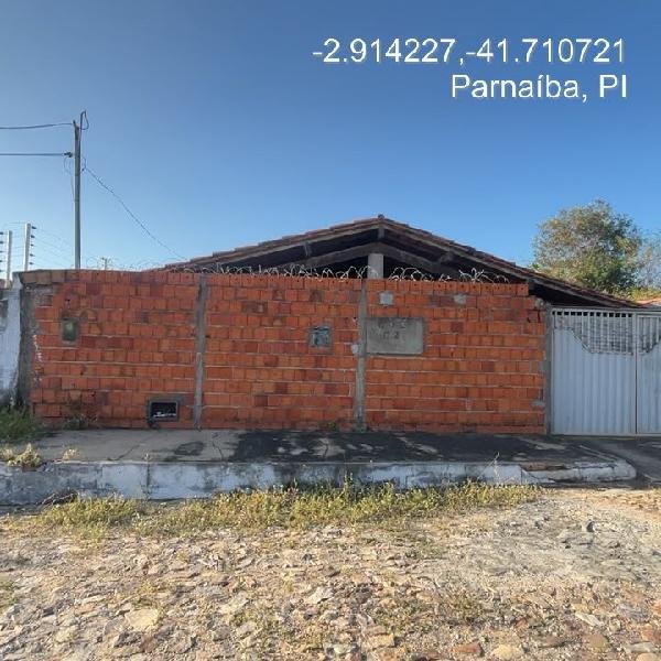 Casa, 140.26 de área total, 40.26 de área privativa, 220.00 de área do terreno,  2 qto(s), em Parnaíba/PI