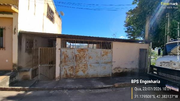 Casa, 68.60 de área total, 68.60 de área privativa, 170.24 de área do terreno,  2 qto(s), em Muriaé/MG
