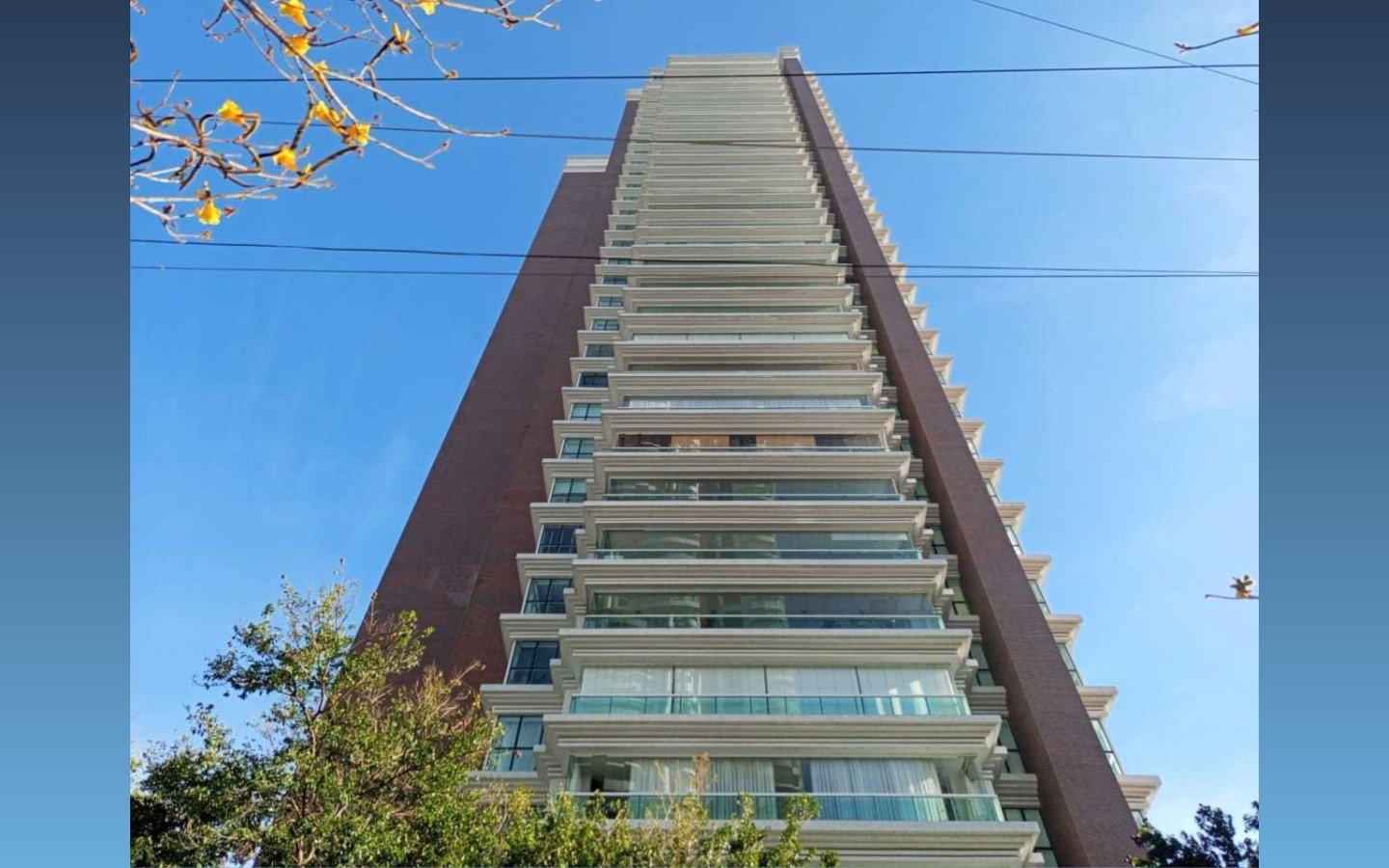 Apto - 425m2 - São Paulo-SP em São Paulo/SP