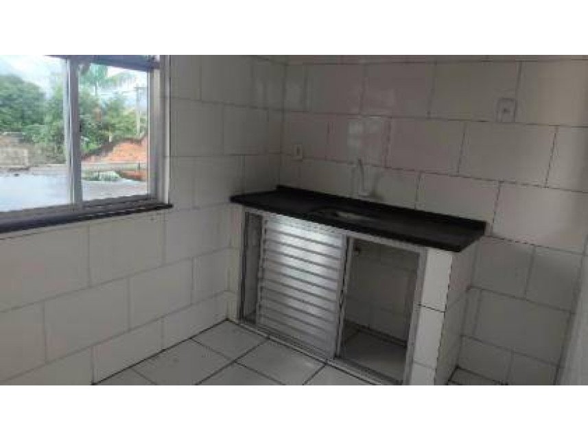 Casa à venda em leilão - Rua Major Magalhães, 156 - Fundo - Centro - Magé / RJ em Magé/RJ - foto 11