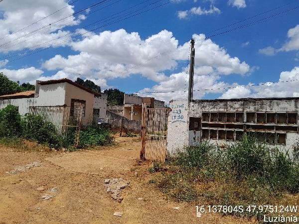 Casa, 60.32 de área total, 60.32 de área privativa, 161.33 de área do terreno,  2 qto(s), em Luziânia/GO