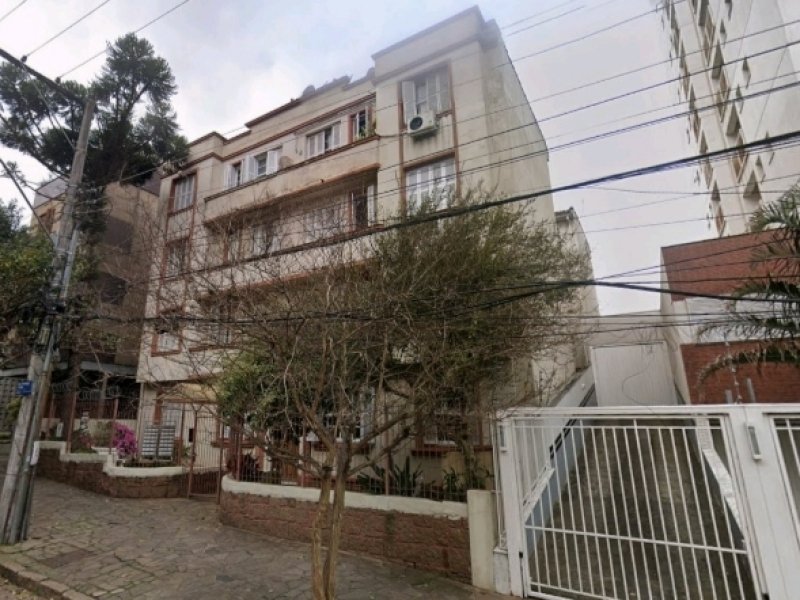 APARTAMENTO NO BAIRRO RIO BRANCO EM PORTO ALEGRE/RS em Porto Alegre/RS - foto 2