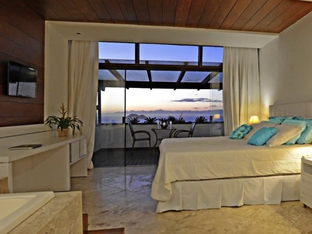 
                        Hotel com vista, A.T.: 9.143m², 21 suítes, João Fernandes, Armaç em Armação dos Búzios/RJ - foto 4