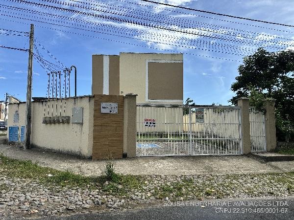 Apartamento, 53.11 de área total, 48.09 de área privativa, 0.00 de área do terreno,  2 qto em Itaitinga/CE