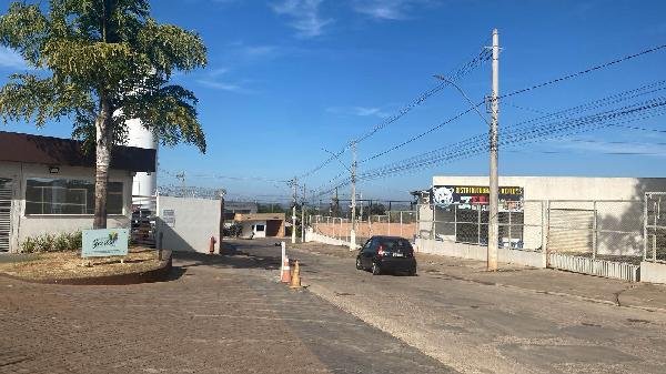 Apartamento, 84.26 de área total, 59.09 de área privativa, 0.00 de área do terreno,  2 qto em Valparaíso de Goiás/GO