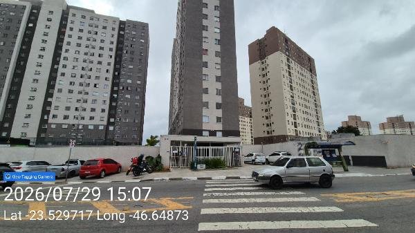 Apartamento, 0.00 de área total, 40.97 de área privativa, 0.00 de área do terreno, 1 vaga( em Carapicuíba/SP
