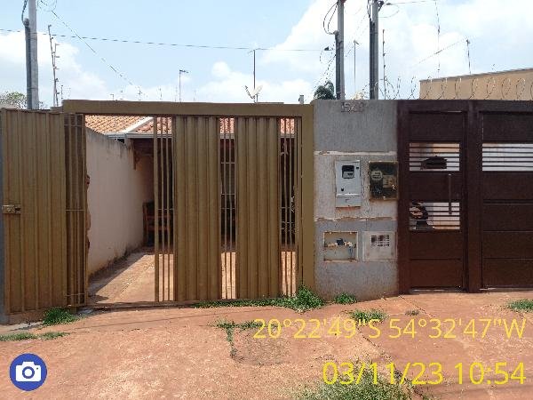 Casa, 75.00 de área total, 66.00 de área privativa, 132.00 de área do terreno,  2 qto(s), em Campo Grande/MS