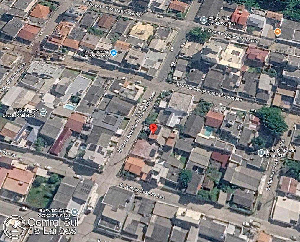Imóvel com área de 273,00m², com Edificações, no Jardim Ana Néri, em Navegantes/SC em Navegantes/SC - foto 4