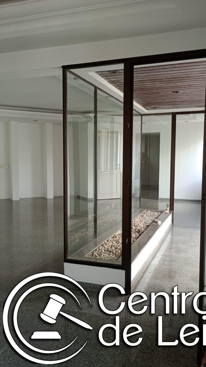 Apartamento nº 701, com área privativa de aprox. 392,31m², no Residencial Montparnasse, em em Blumenau/SC - foto 3