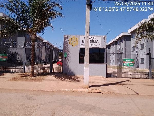 Apartamento, 91.98 de área total, 48.11 de área privativa, 0.00 de área do terreno,  2 qto em Luziânia/GO